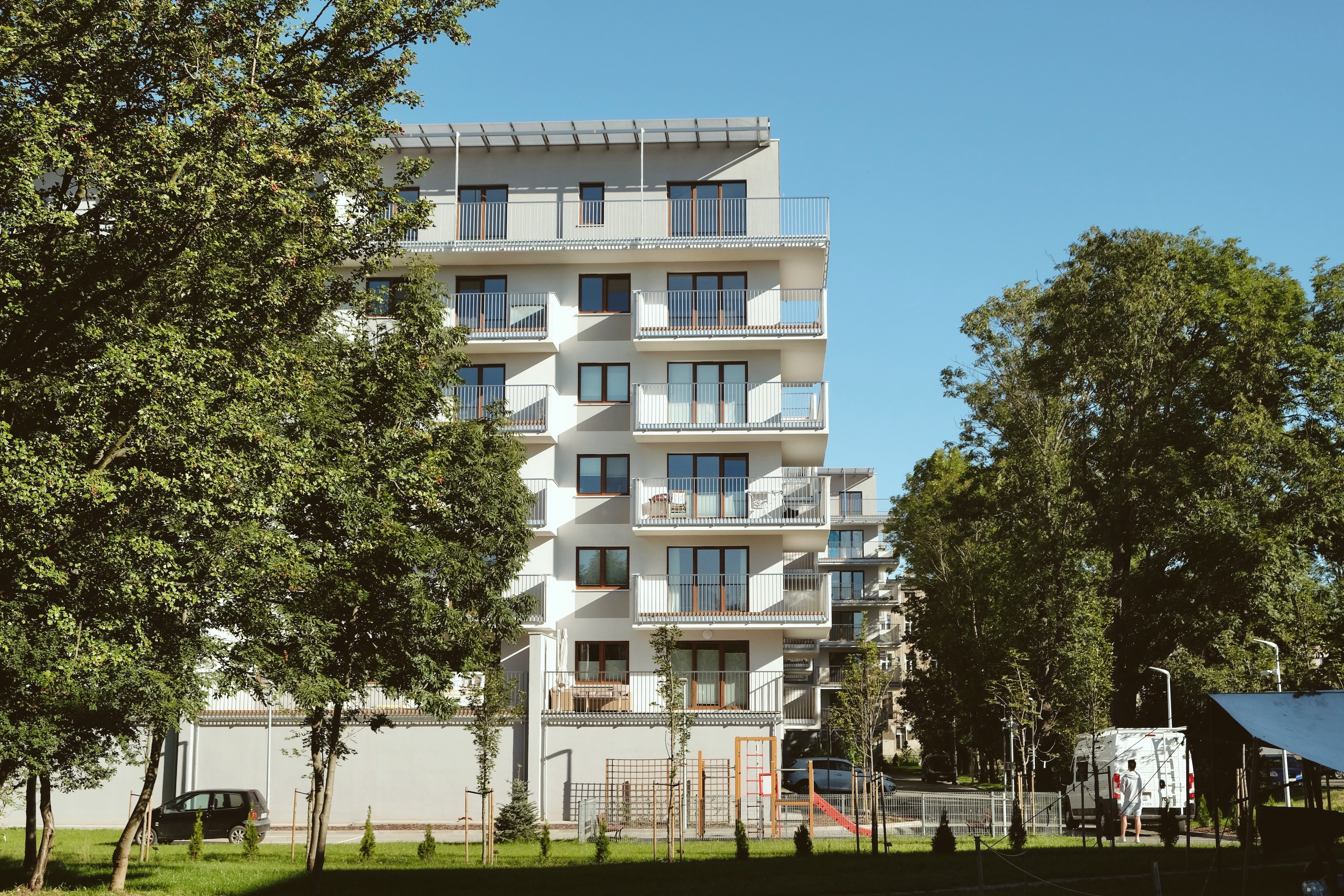 Uniwersum — Łódź, ul. Pomorska 169 (Śródmieście)